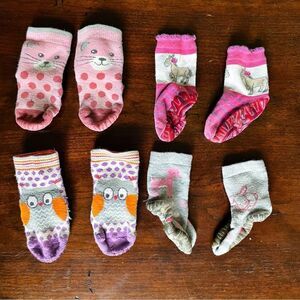 Lot of 4 Baby Girl Cotton Gripper Socks Size 17-18 EU/ 2-3 US/ 3-12 Months